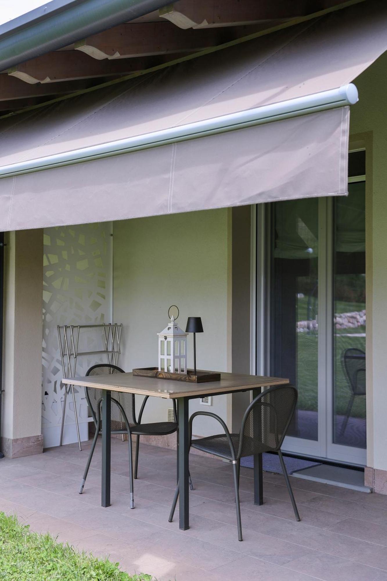 Bed And Breakfast Le Giale 卡斯特努沃德加尔达 外观 照片