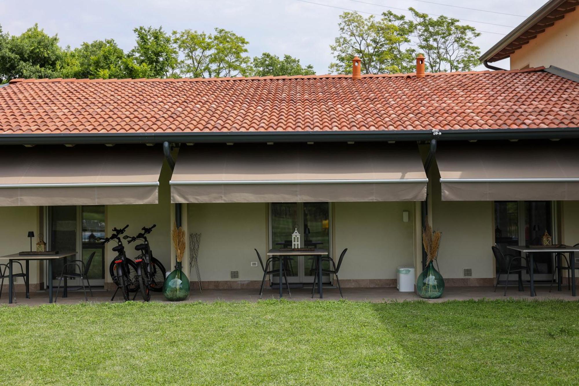 Bed And Breakfast Le Giale 卡斯特努沃德加尔达 外观 照片